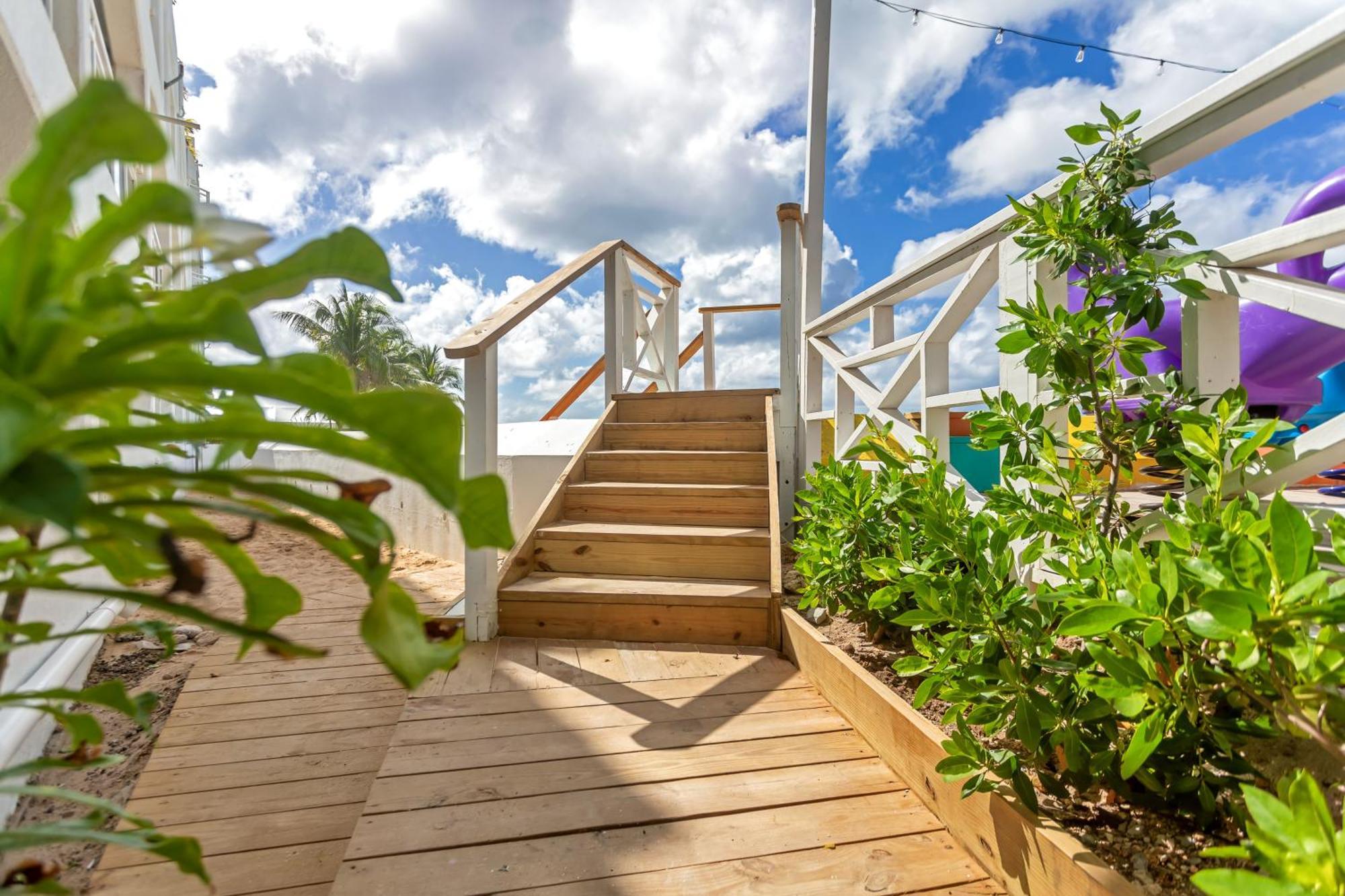 Maho Beach House - Studio - Beach Access Exteriér fotografie